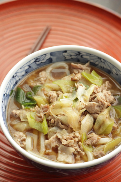 生姜たっぷり甘辛豚ネギうどん