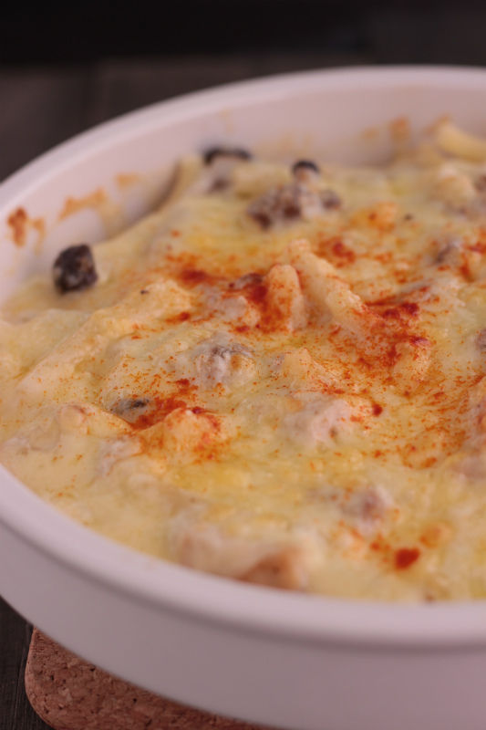 鶏ときのこのホワイトグラタン