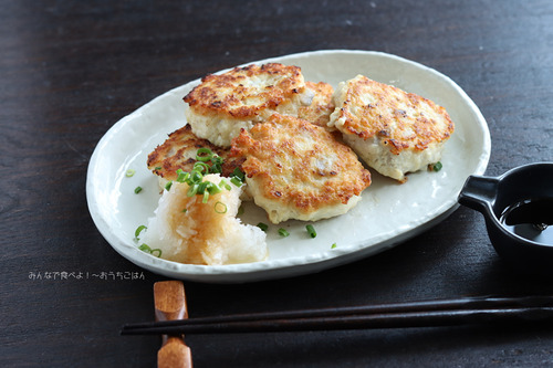 刻みれんこん入り豆腐ハンバーグ
