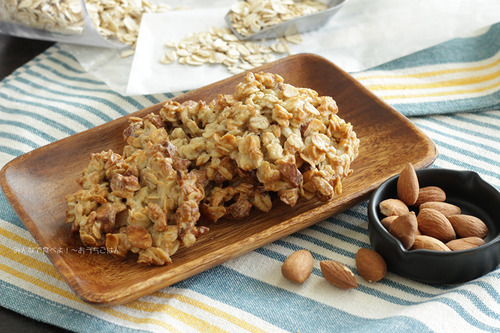 ザクザクオートミールクッキー