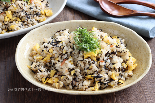 梅ひじきチャーハン